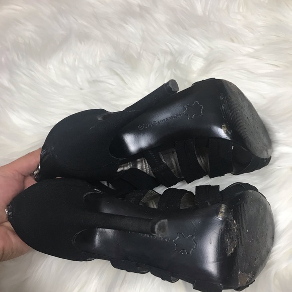 BCBG Heels - Picture 4 of 8